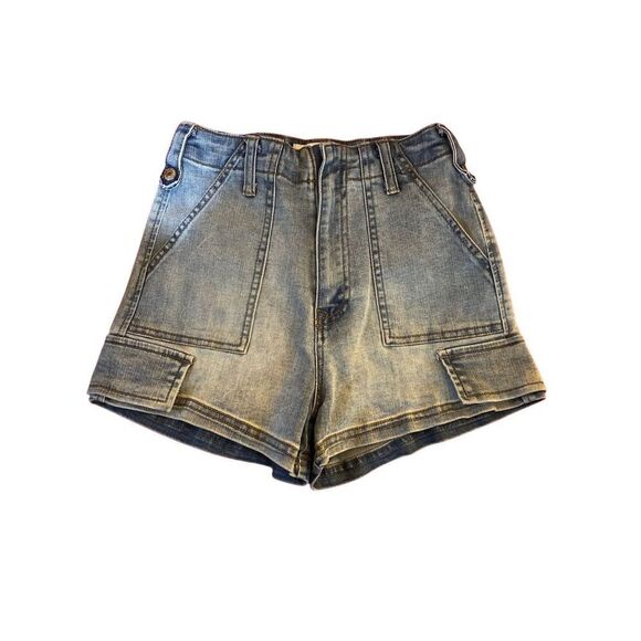 Forever 21 women’s Multipocket stretch jeans shorts, size 24/0 - Picture 1 of 3
